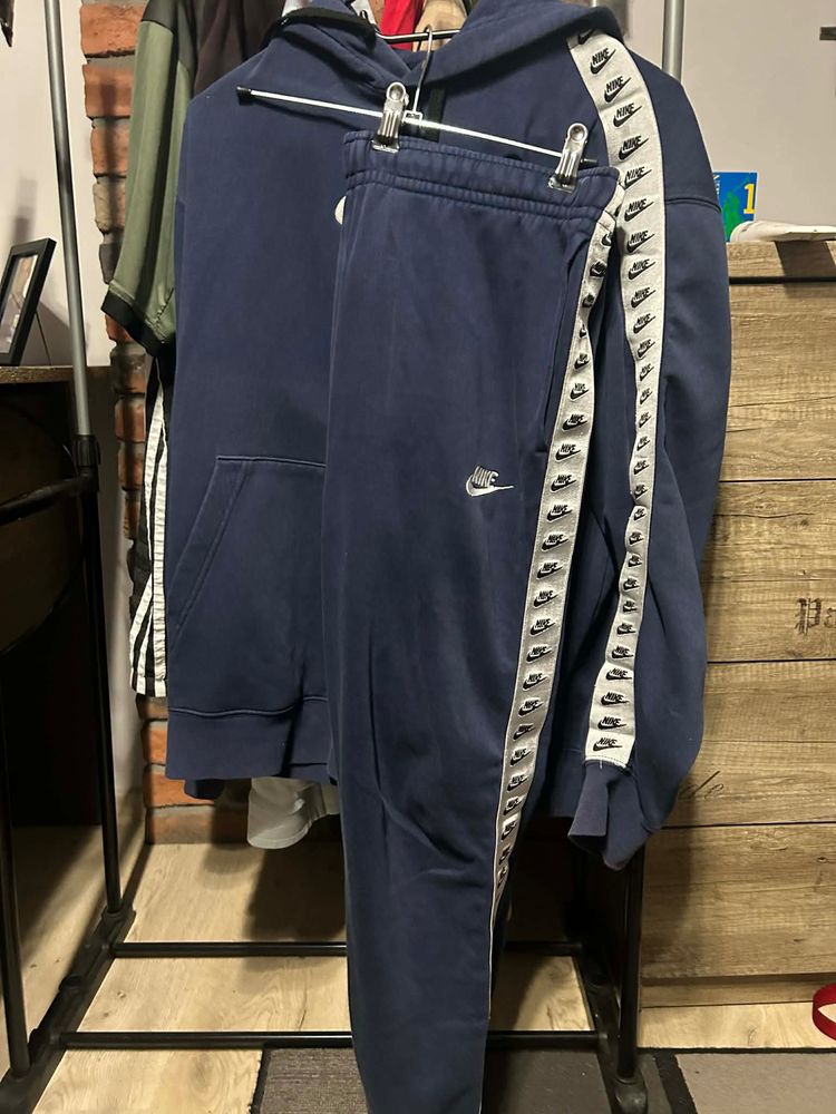 Nike set Navy Blue Tracksuit Hoodie And Pants
