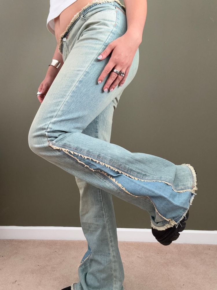 Killah Low Rise Flared Jeans (31) 4