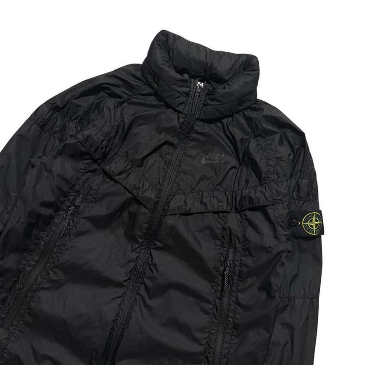 Stone Island Hyper Light Membrana Packable Jacket image 2