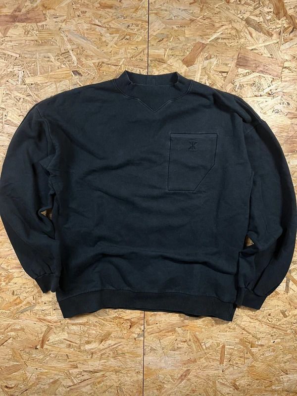 Black Sweatshirt With Chest Pocket