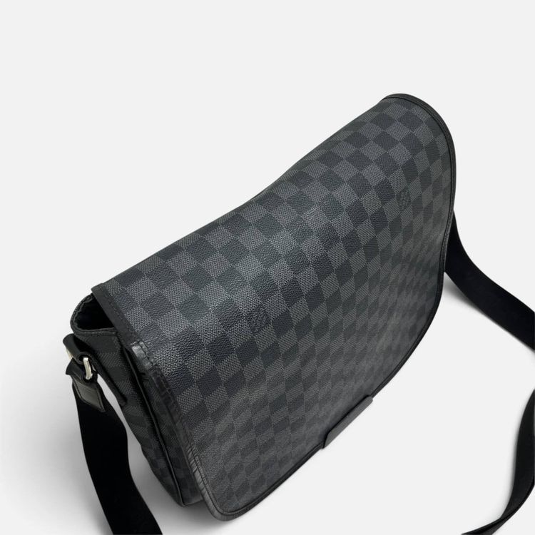 Daniel borsa messenger Damier image 8