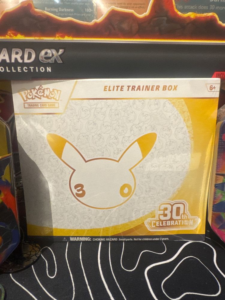 Pokémon Pokémon Trading Card Game Elite Trainer Box product image