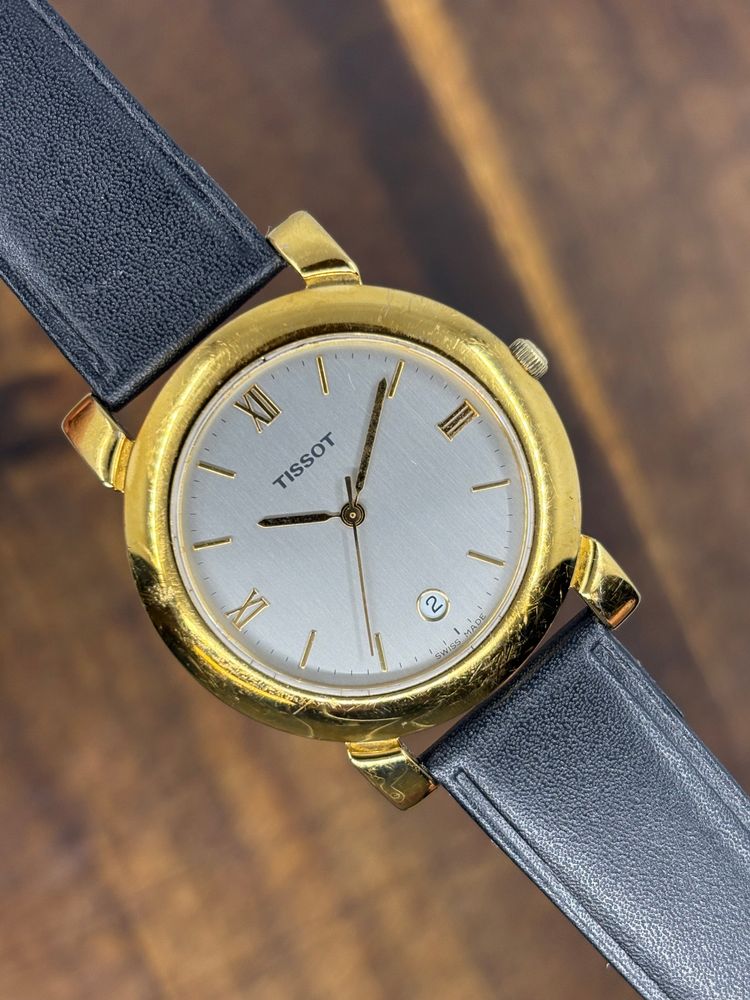 Tissot Quartz Dress Watch – Gold Tone Case