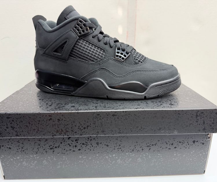 Nike Air Jordan 4 Black cats Athletic Sneakers