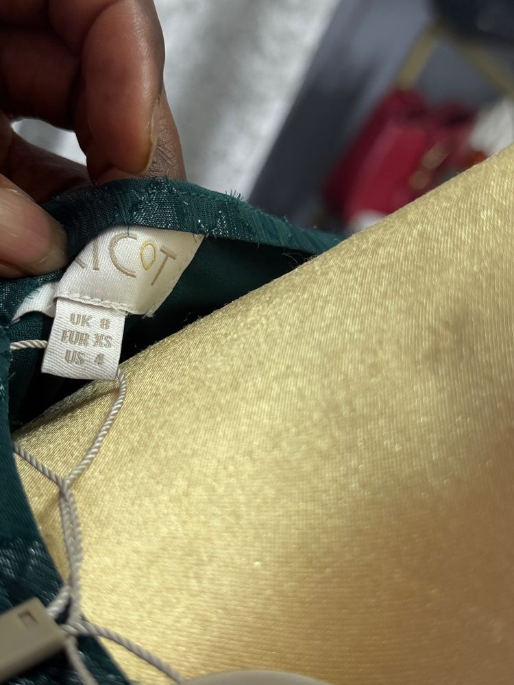 Apricot Green Long Sleeve Dress image 3