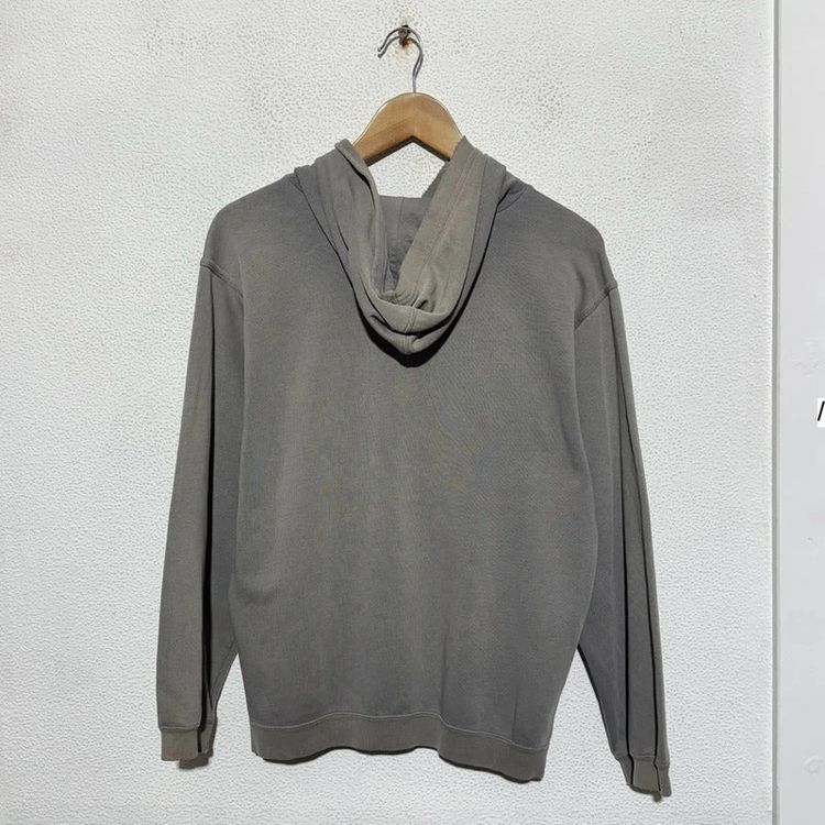 Immagine di Vintage y2k Grey Nike Hoodie - Small 5