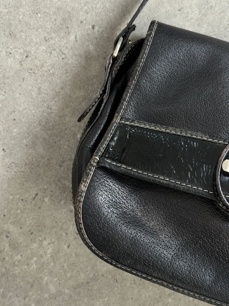 Gianfranco Ferre 1990s Leather Crossbody Bag imagen 14