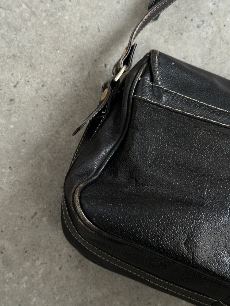Gianfranco Ferre 1990s Leather Crossbody Bag imagen 7