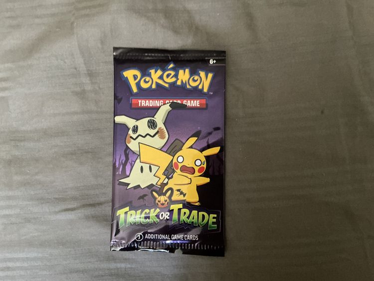 Pokémon Pokémon Trading Card Game Trick Or Trade Booster Pack product image