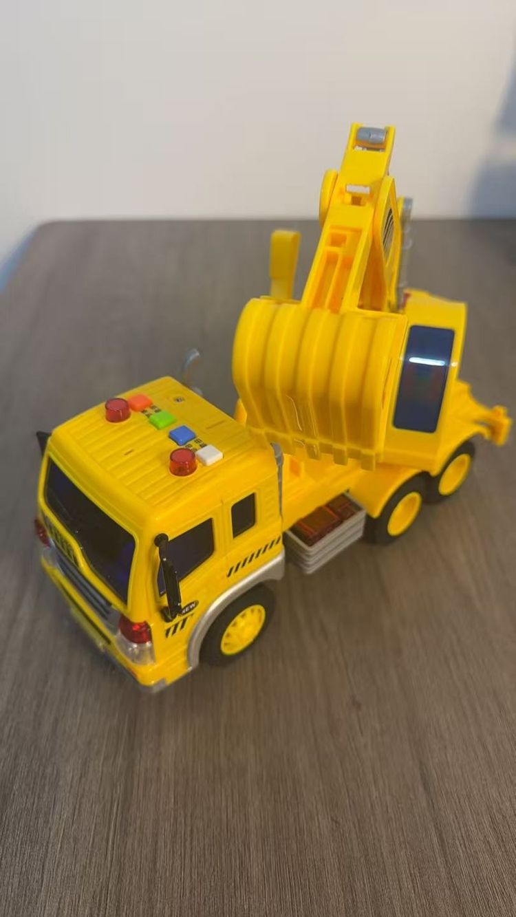 Construction Excavator Toy – Yellow Digger with Lights, Sounds & Movable Arm obraz 1