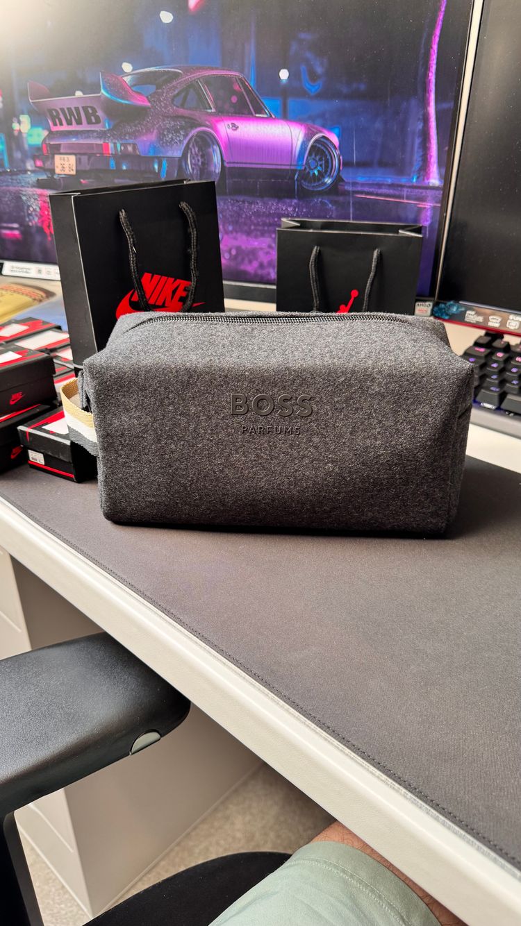 BOSS Grey Bag