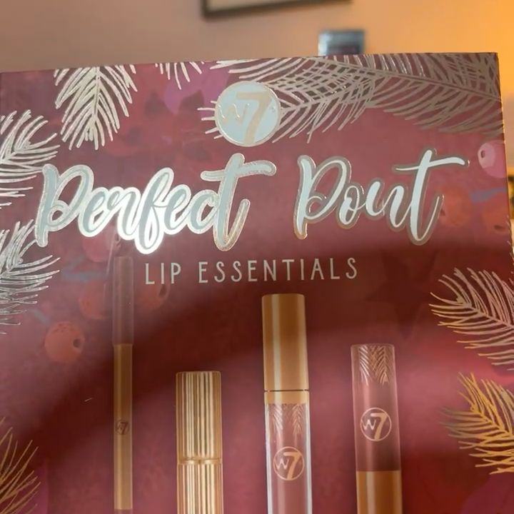 W7 Perfect Pout Lip Essentials - Makeup image 1