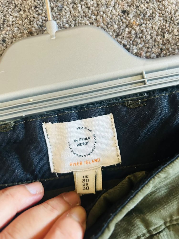 River Island Green Cargo Shorts image 2