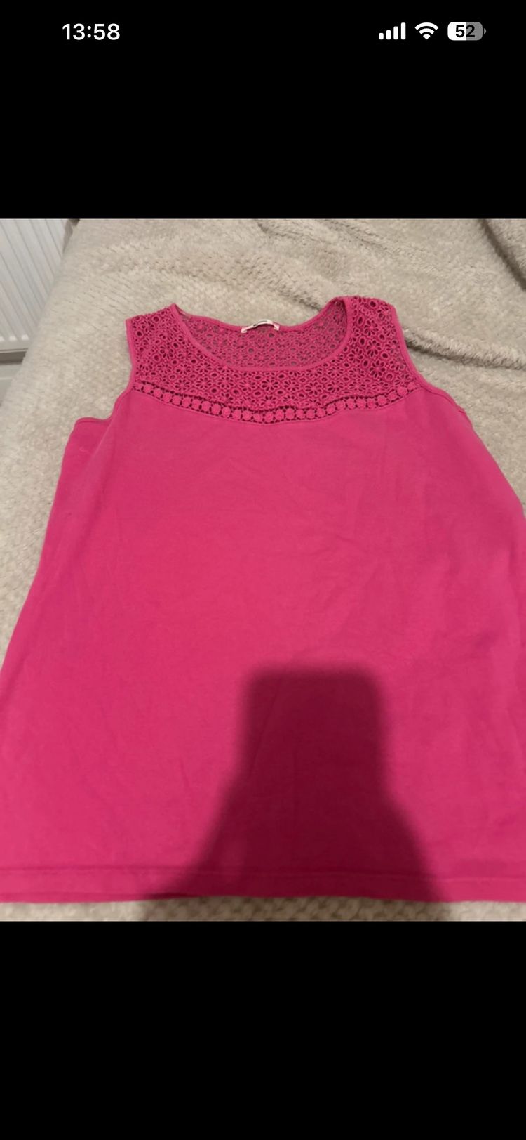 Pink Sleeveless Top With Lace Detail obraz 2