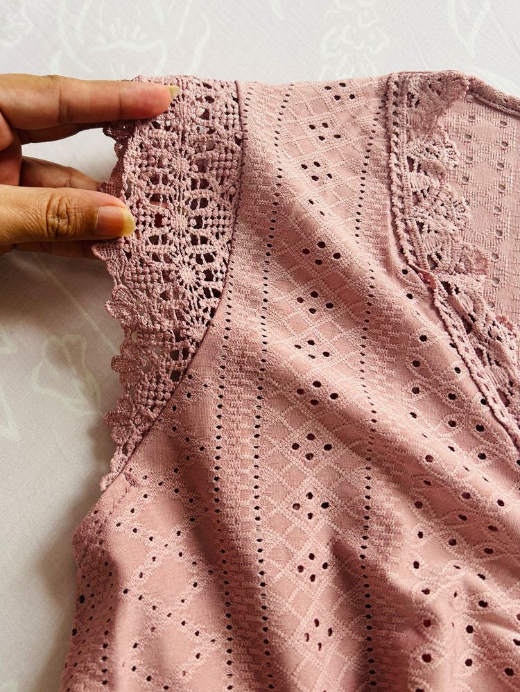 Pink Eyelet Lace Trim Sleeveless Top 2