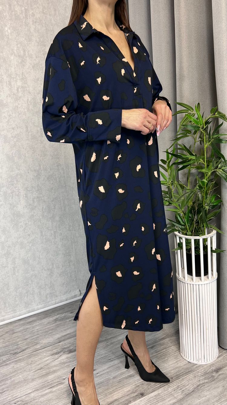 Sukienka midi granatowa z kieszeniami rozmiar 44 plus size image 2