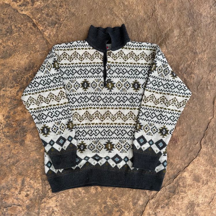 Patterned Knit Pullover Sweater