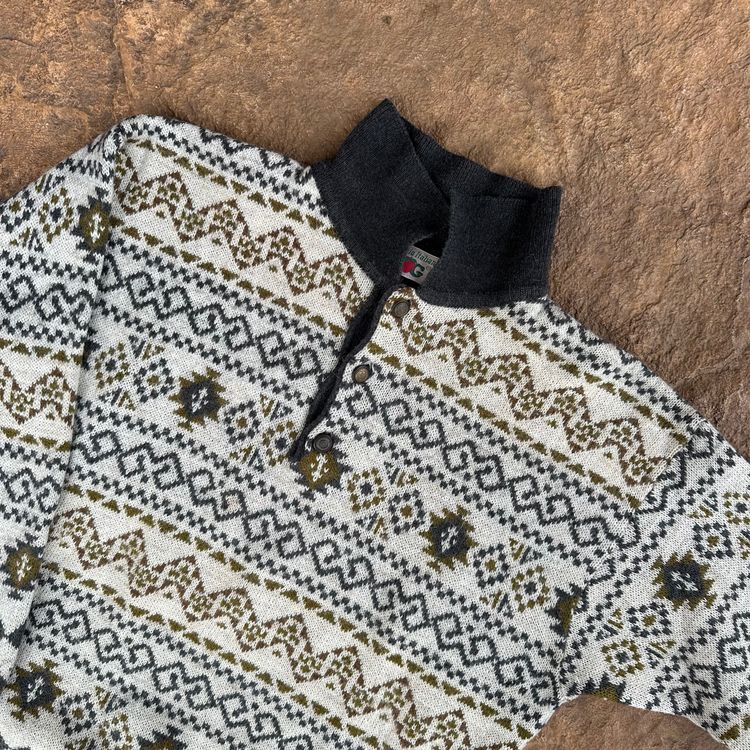 Patterned Knit Pullover Sweater 2