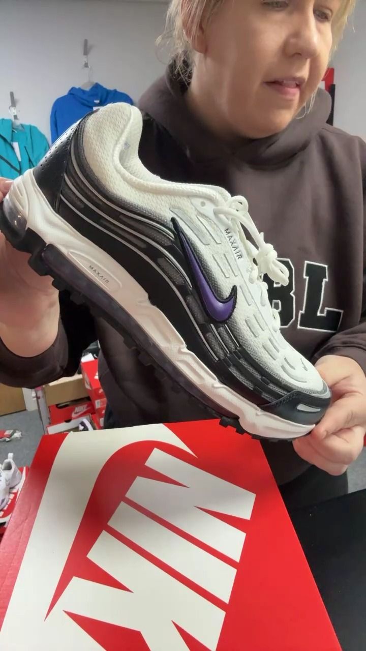 Nike nike tl uk 10 u 11  product image