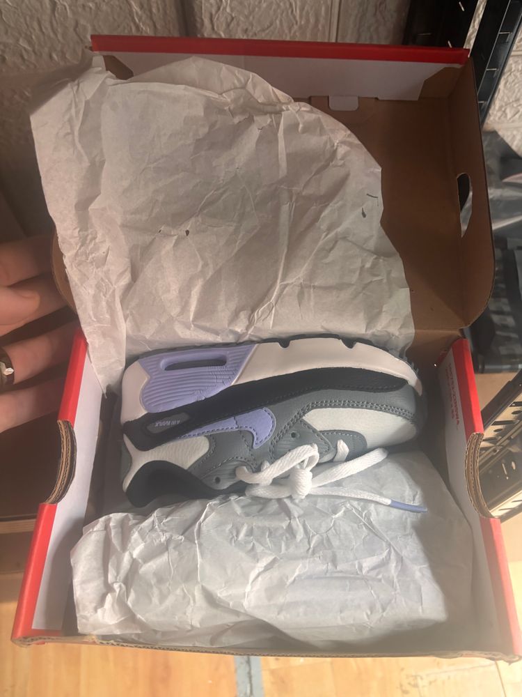 Kids air max 90s 8.5
