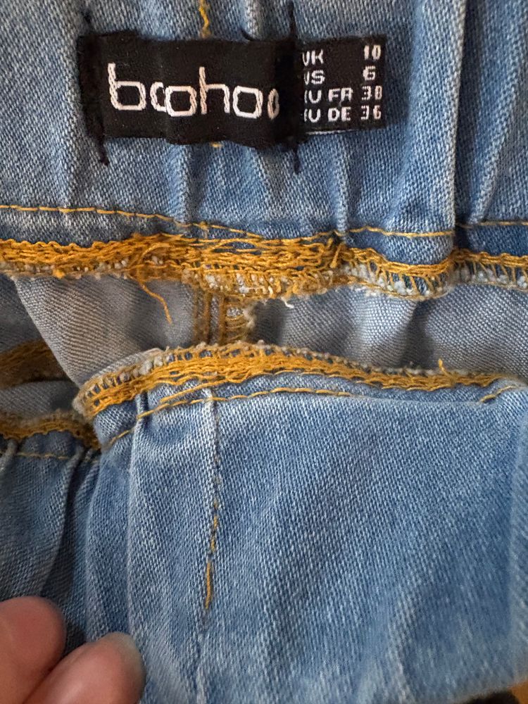 Boohoo Light Blue Denim Jeans size 10 imagen 5