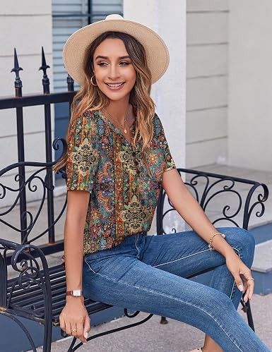Multicolor Patterned Short Sleeve Blouse 3