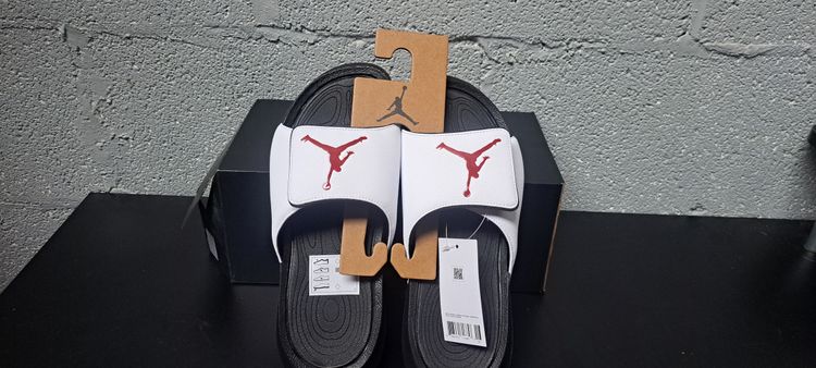 Jordan Hydro 6 White Gym Red Black Slides UK7 EUR 41 Brand New Full Box BNIB image 1