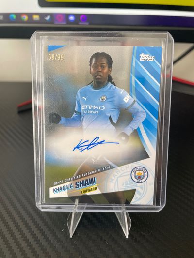 Khadija Shaw 58/99 Autograf Manchester City