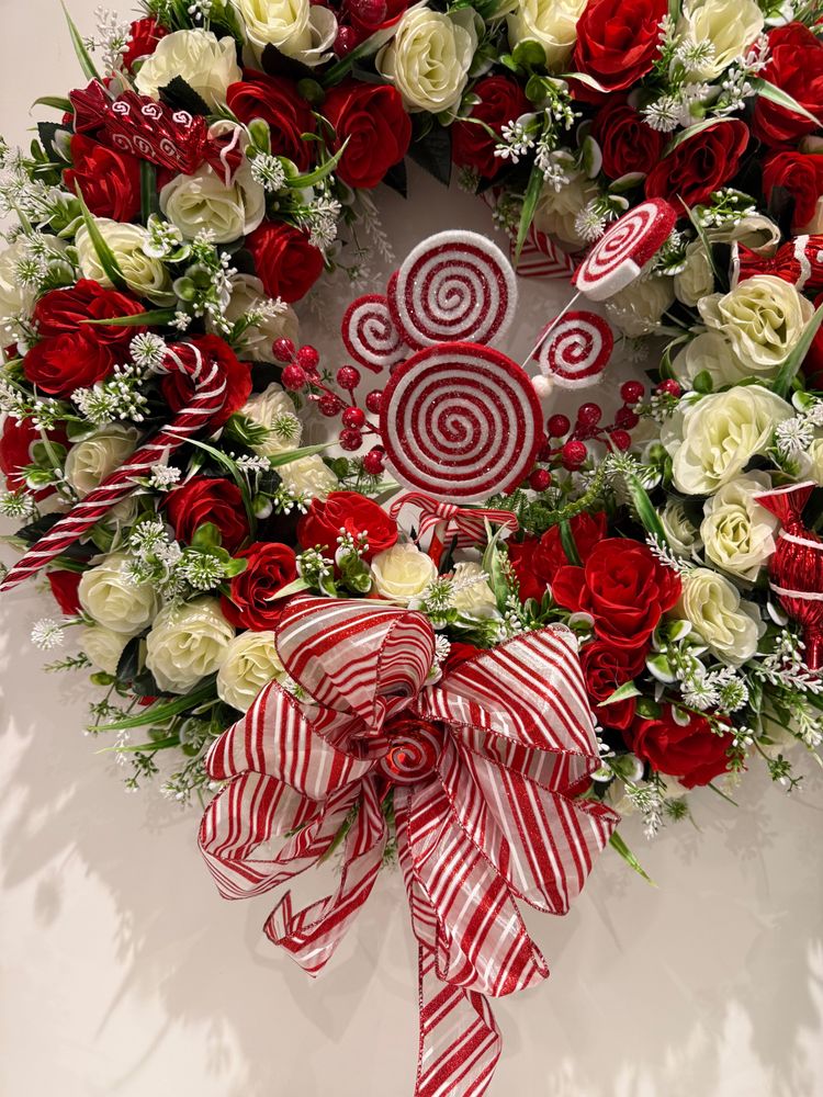 Decorative Floral Wreath Made with artificial flowers image 2
