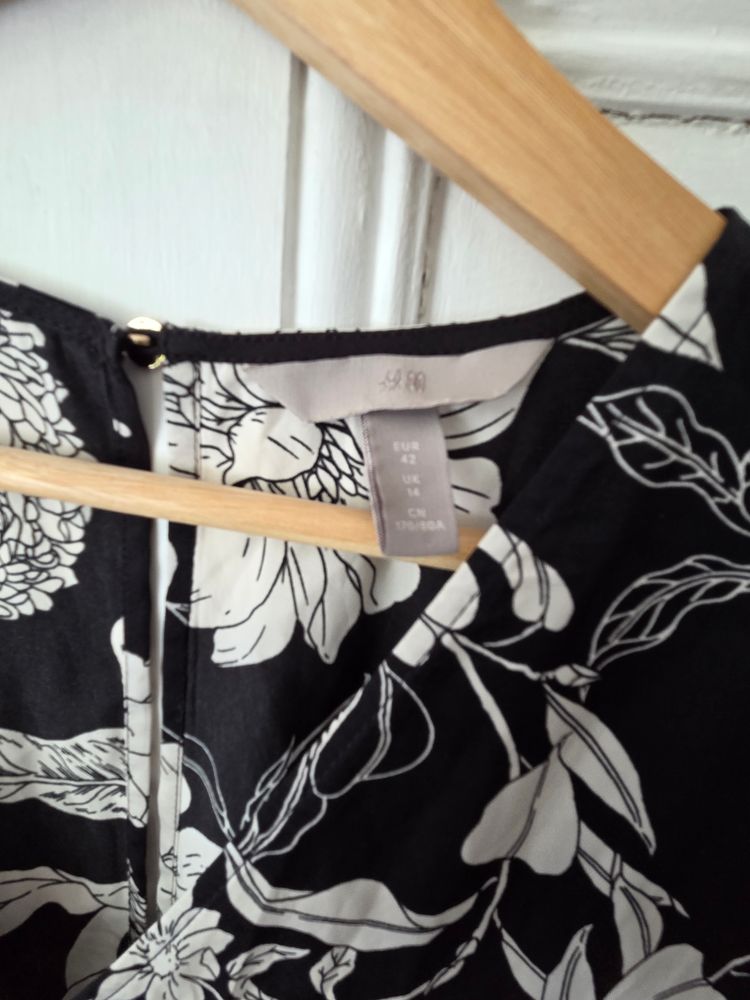 H&M Black And White Floral Jumpsuit 3