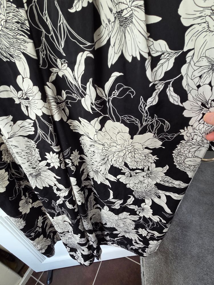H&M Black And White Floral Jumpsuit 4
