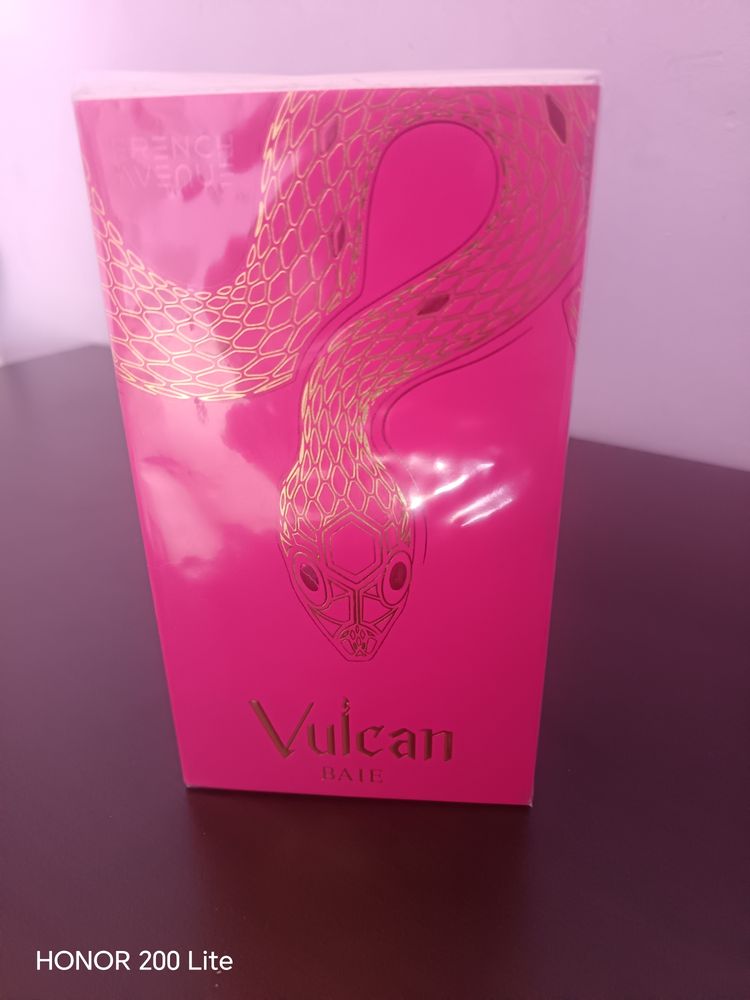 French avenue Vulcan baie product image