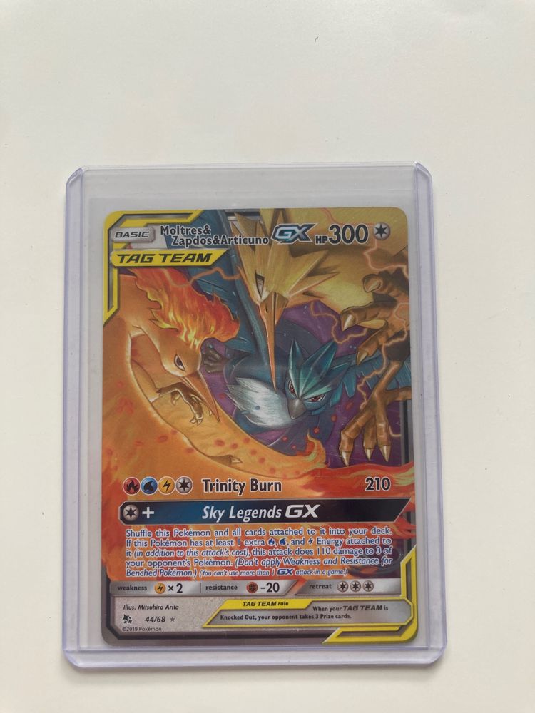 Pokémon Trading Card Moltres & Zapdos & Articuno Gx