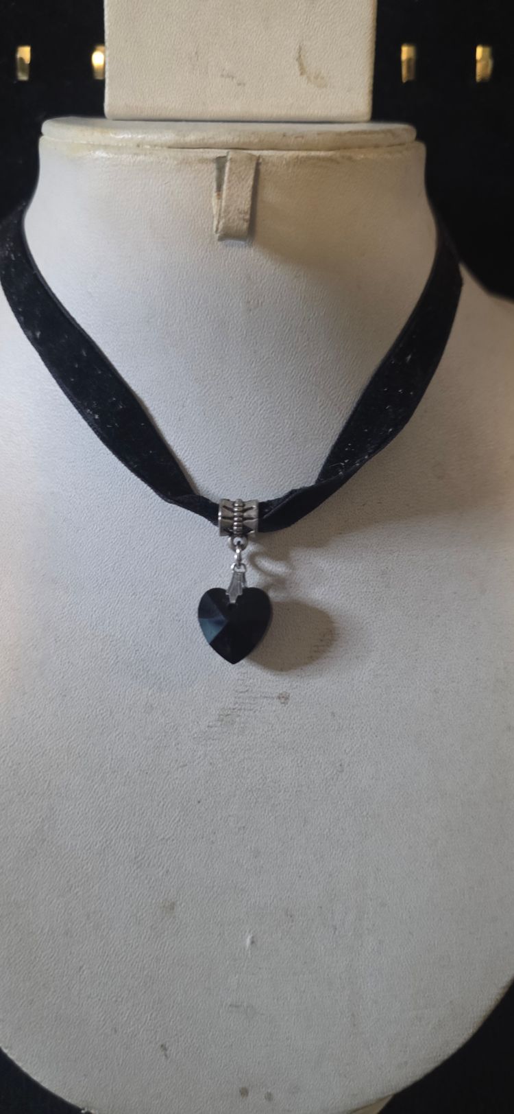 Black Heart Pendant Choker Necklace