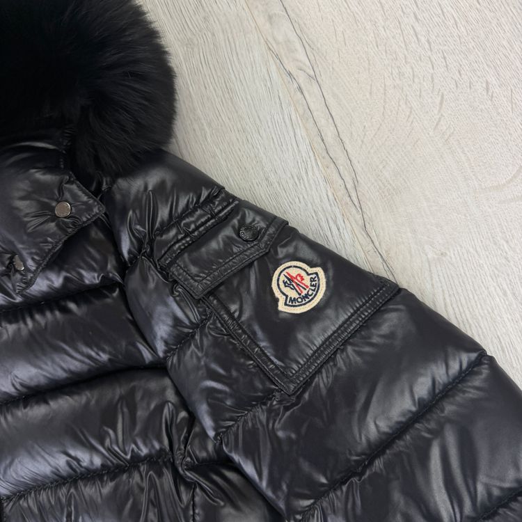 Moncler Women’s BadyFur Black Jacket With Black Fur - Size 1 imagen 7