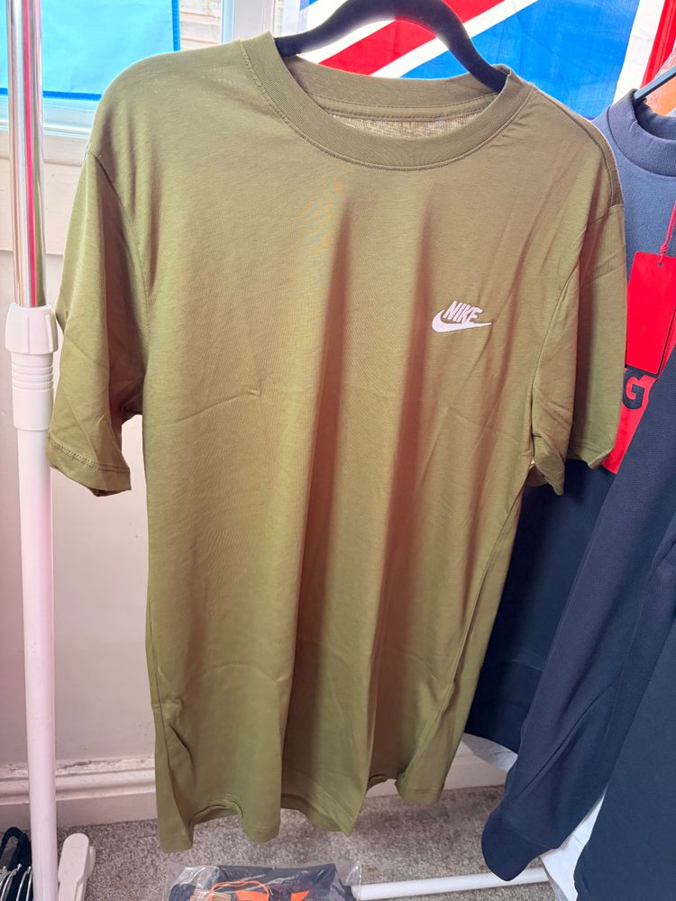 Nike Olive Green T-Shirt
