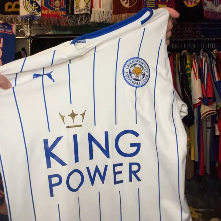 Away Leicester Away Large Boys 9.5/10 product image