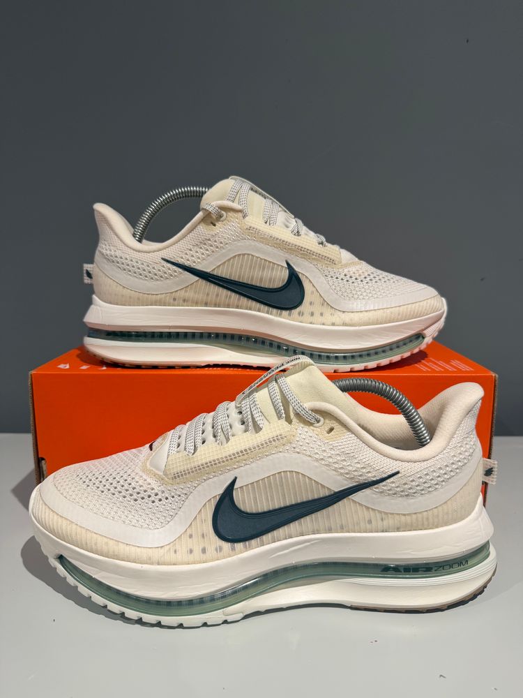 Immagine di Nike Air Zoom Pegasus Premium Pale Ivory Jade Horizon UK 8  1
