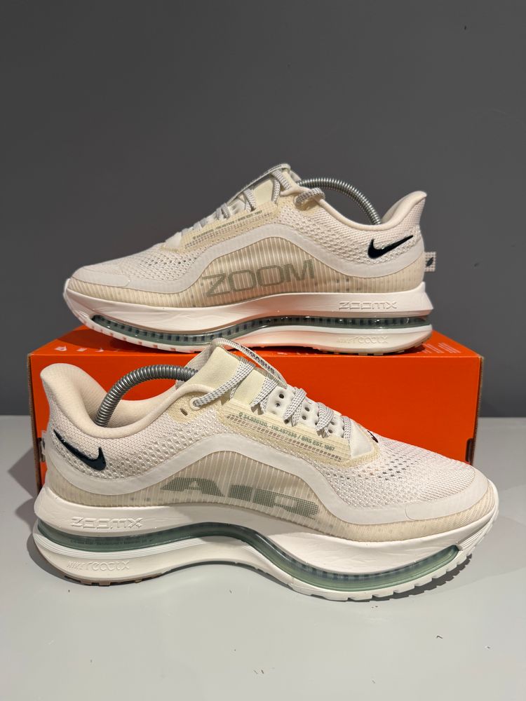 Nike Air Zoom Pegasus Premium Pale Ivory Jade Horizon UK 8  imagen 2
