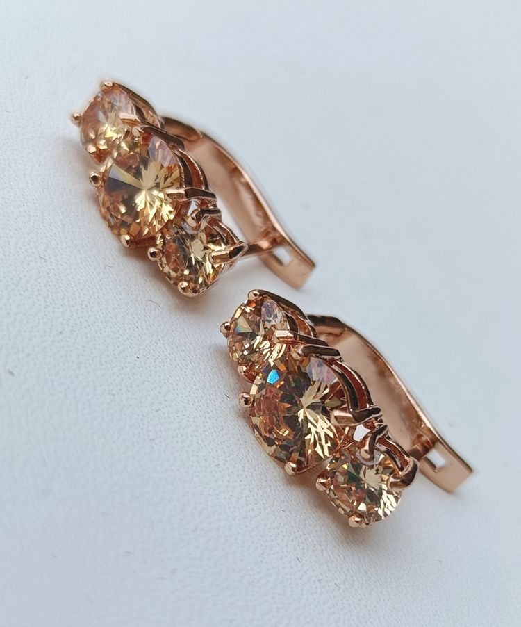 Gold-Tone Earrings With Three Round Crystals image 2