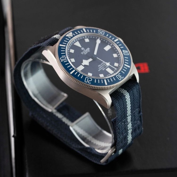 Tudor Pelagos FXD Blue - 2022 - Full Set - 42mm 6