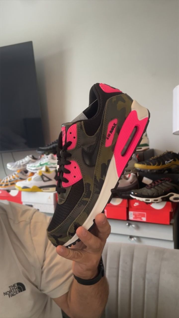 Other AM90 CAMO PACK BNWT UK10.5 product image