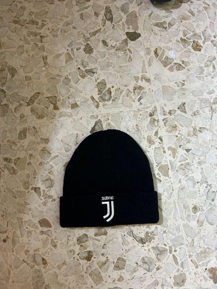 Juventus Black Beanie Hat