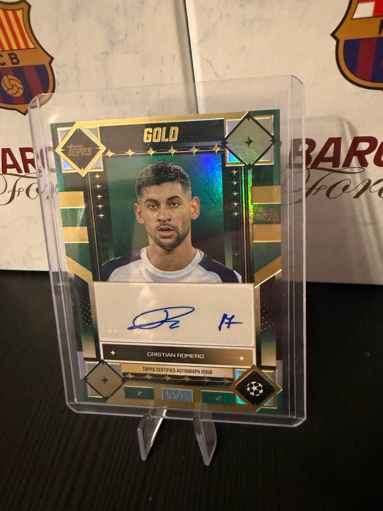Topps Cristian Romero auto /75 product image