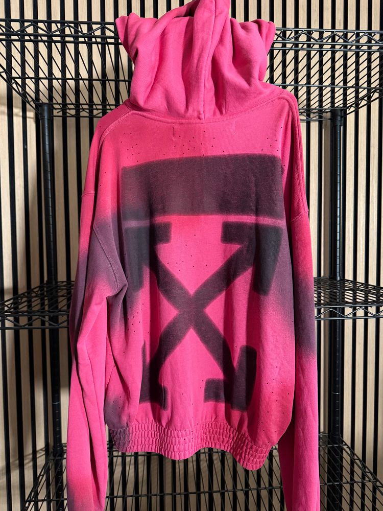 O2 Off-White Fuschia Spray Hoodie Brand New