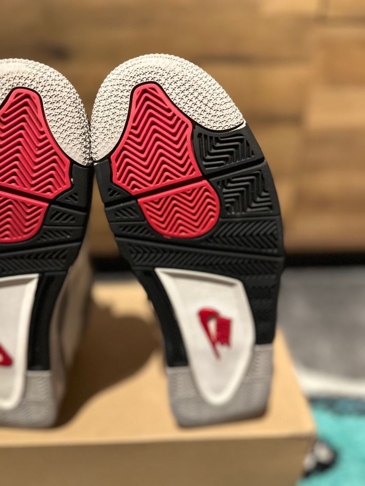 Nike Air Jordan 4 “White Cements 2025” U.K. 9 image 5