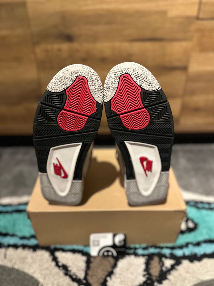 Nike Air Jordan 4 “White Cements 2025” U.K. 9 image 3