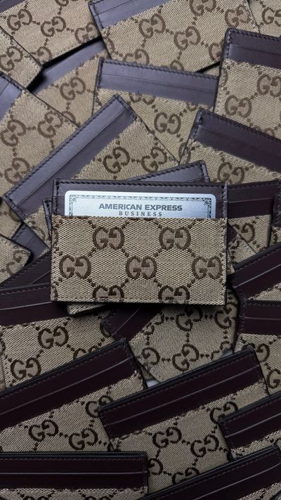 GUCCI CARDHOLDER - CANVAS GG SUPREME BEIGE £265RRP