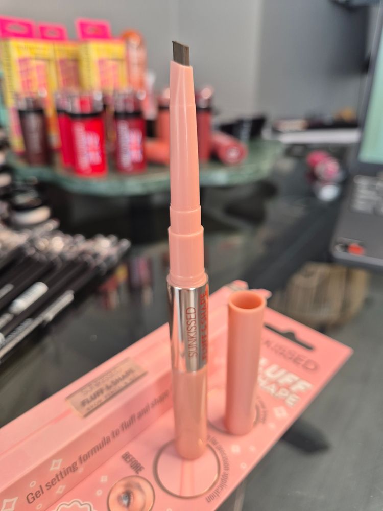 Sunkissed Fluff & Shape Brow Pencil & Gel 3