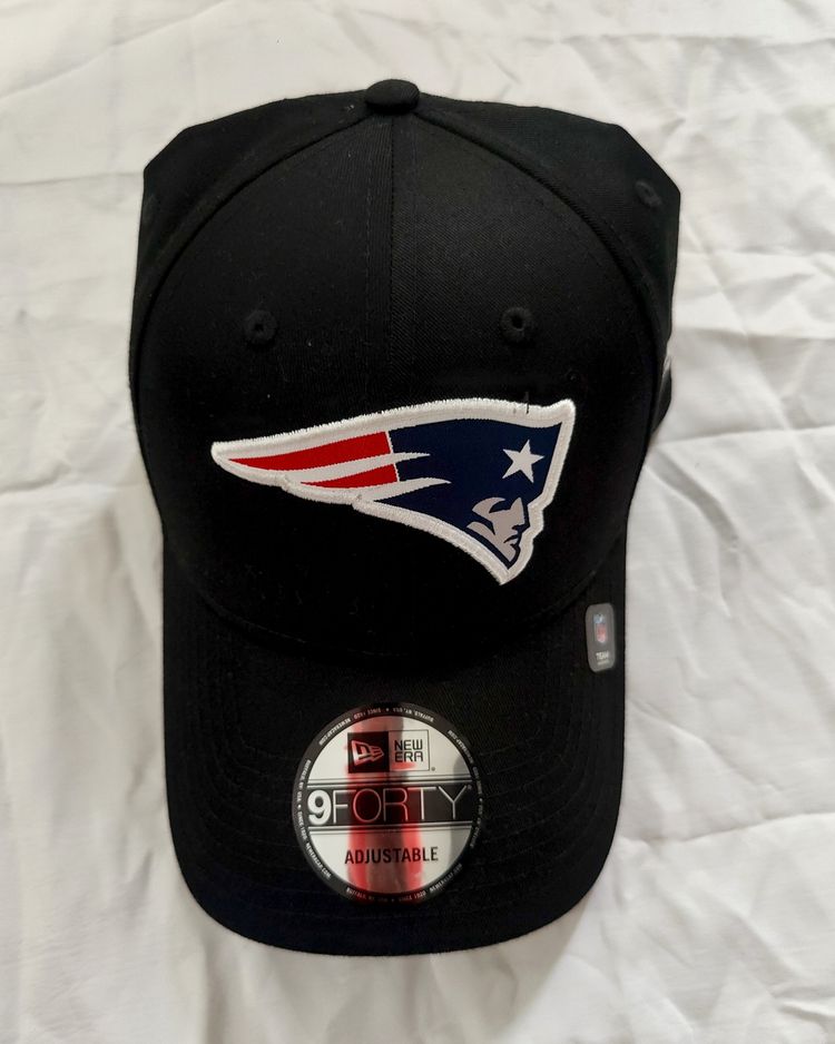 New Era 9Forty Adjustable Cap With New England Patriots Logo